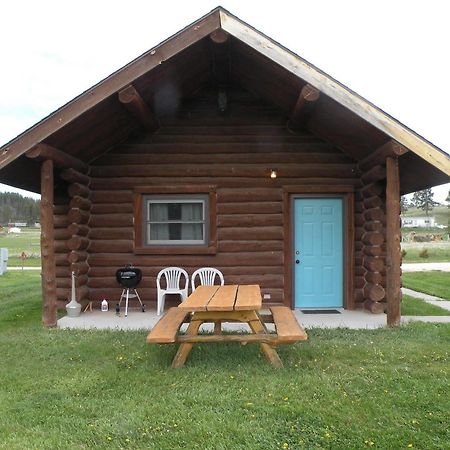 Gold Camp Cabins Custer Buitenkant foto
