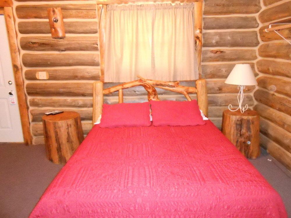 Gold Camp Cabins Custer Buitenkant foto